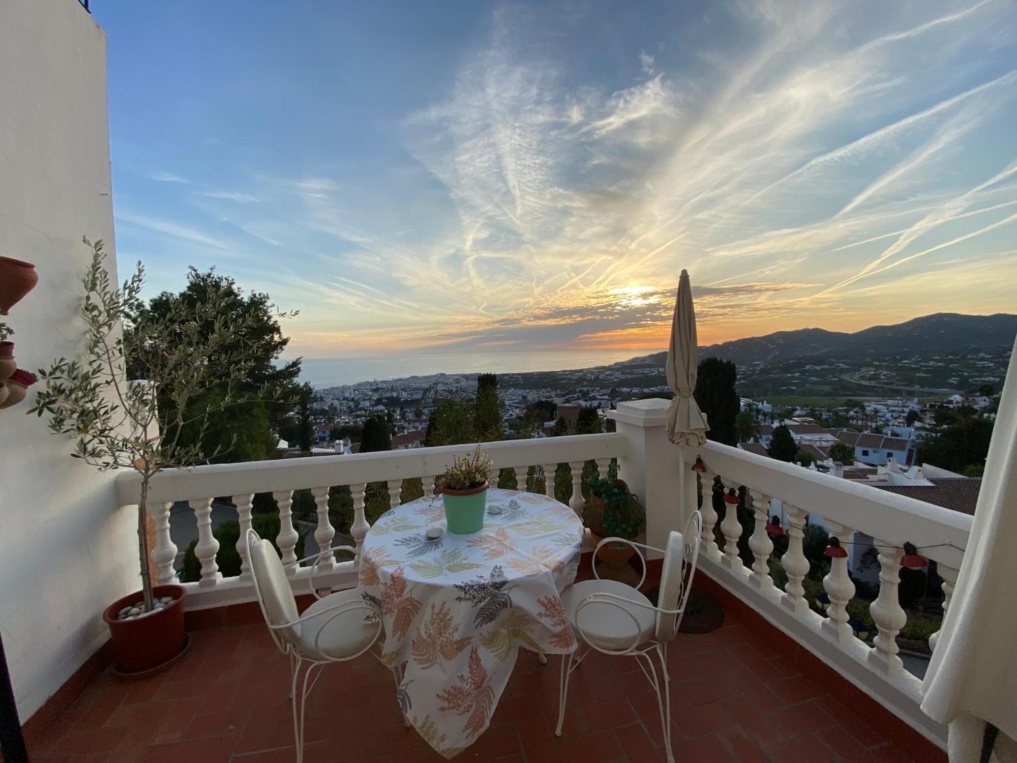 Precioso Apartamento Mandarinos Con Vistas Al Mar Нерха Экстерьер фото